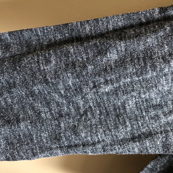 Old Navy Scoop Neck Long Sleeve Sweater Top Knit C - Picture 3 of 6